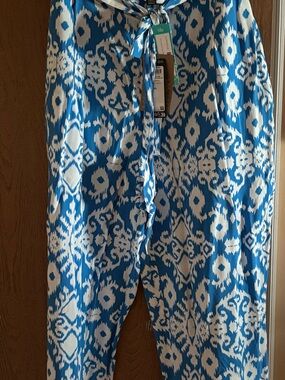 Blue and White Printed Capris with Tie Waist